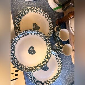 Folkcraft plates